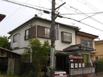 施工前の建物外観。