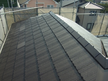 塗装後の屋根。
