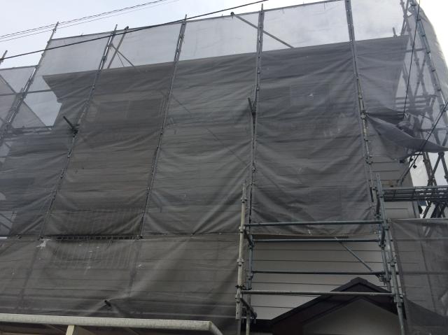 足場を撤去したら工事完了です。