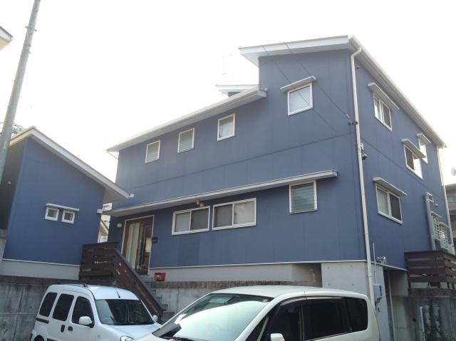 汚れが見られる施工前の外壁。