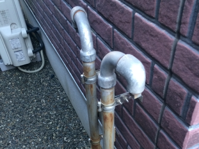 錆が見られたガス管。