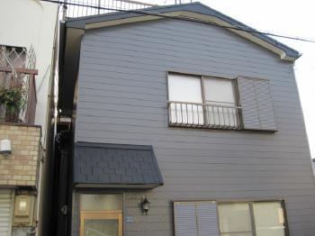 S様邸の施工前の窓と外壁まわり