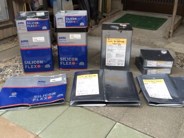 今回使用した塗料。