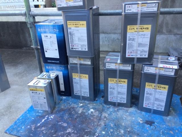 屋根塗装に使用した塗料。