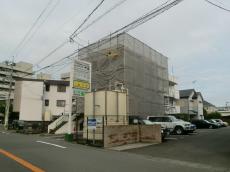 足場を設置した状態。