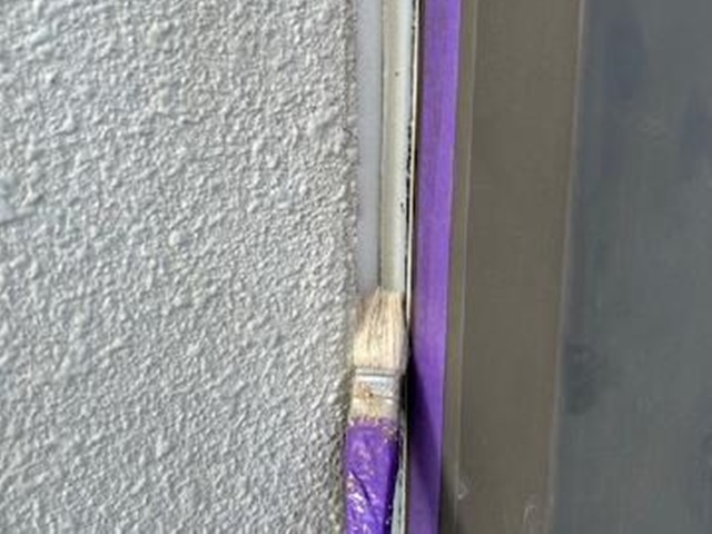 シーリングへのプライマー塗布