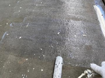 通路床の下塗り
