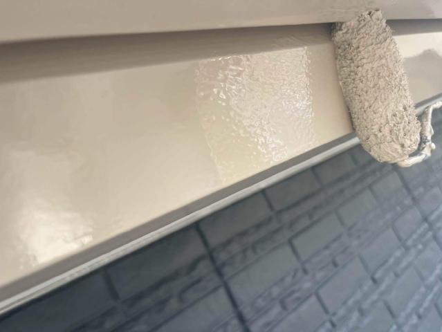 破風の2回目の上塗り